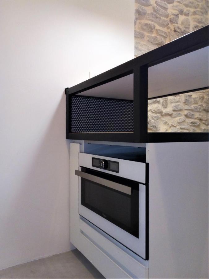 Le Petit Studio - 15 M2 - Centre Ville - Sorgue A 50 M Л'Іль-сюр-ла-Сорг Екстер'єр фото