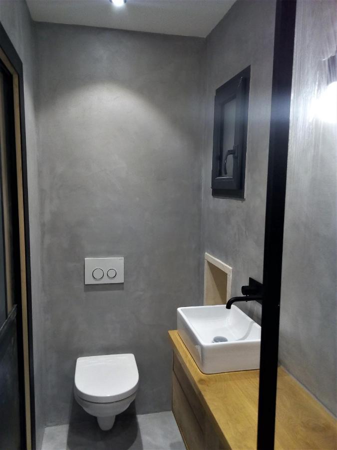 Le Petit Studio - 15 M2 - Centre Ville - Sorgue A 50 M Л'Іль-сюр-ла-Сорг Екстер'єр фото
