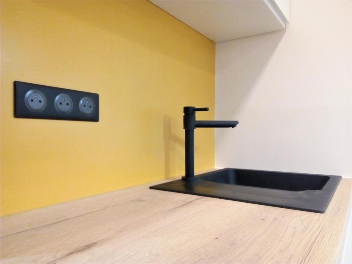 Le Petit Studio - 15 M2 - Centre Ville - Sorgue A 50 M Л'Іль-сюр-ла-Сорг Екстер'єр фото